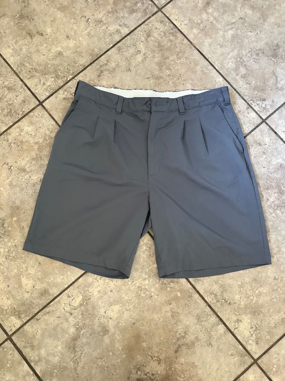Reebok Men's Flat-Front Shorts in Charcoal